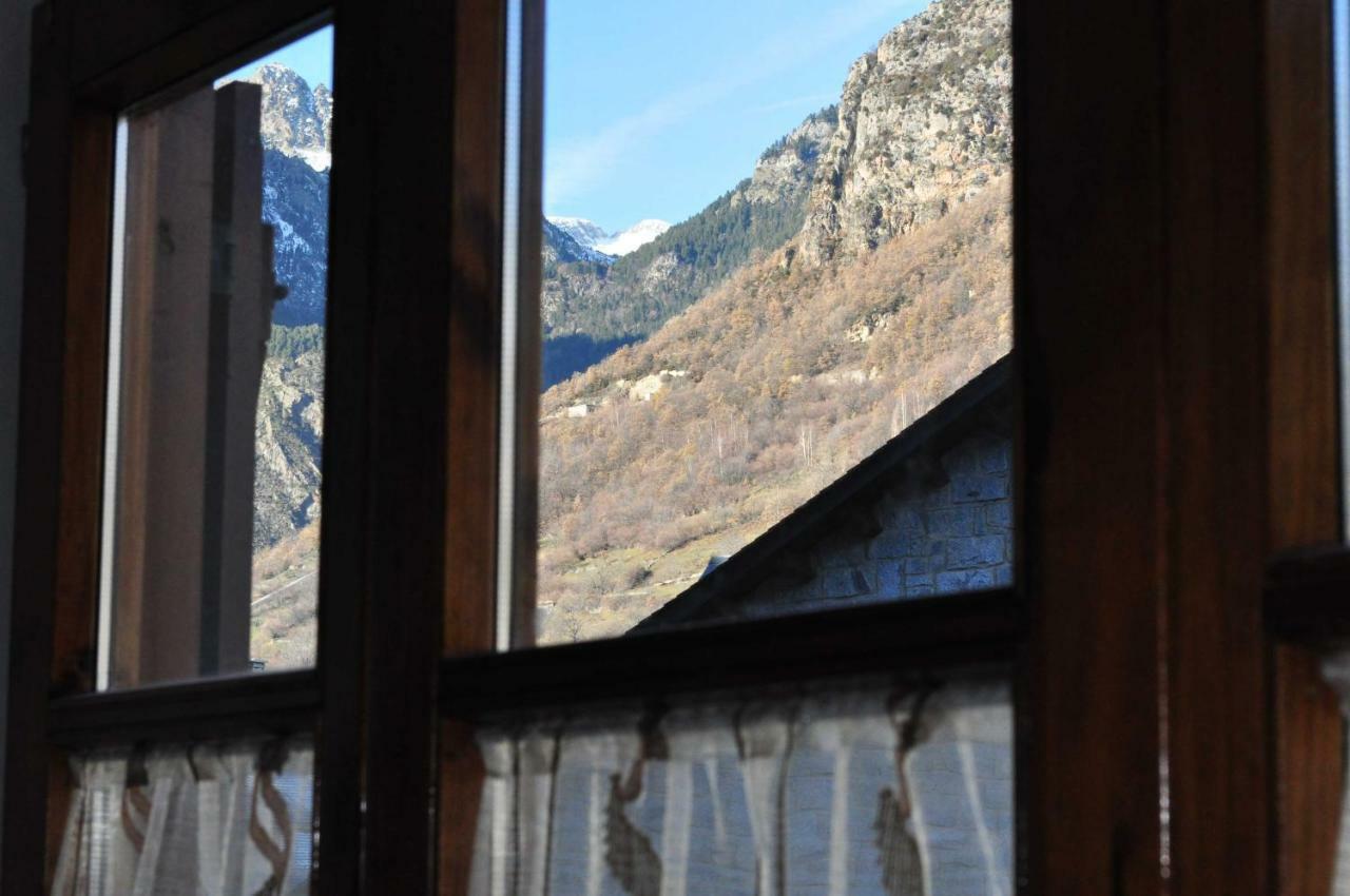 Residencial Valle De Benasque Eksteriør bilde